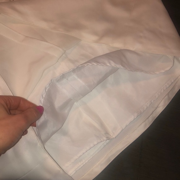 Gorgeous hand-beaded white dress with sheer back - wedding vibes - Picture 7 of 8